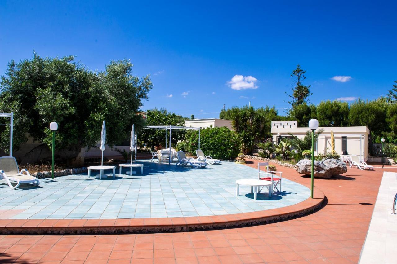 Villa Lamandia Monopoli Exteriör bild